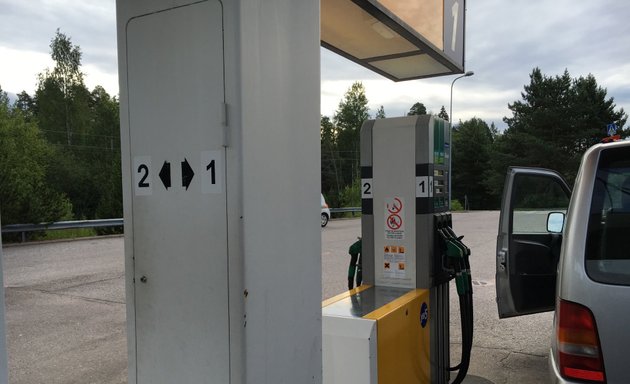 Bensiiniasemat alueella Tuomarila – Espoo 